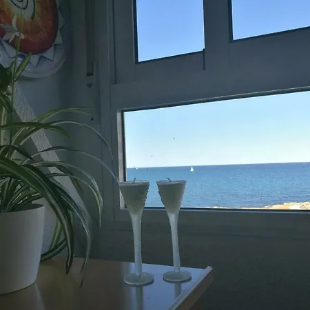 Ventana Al Mar *